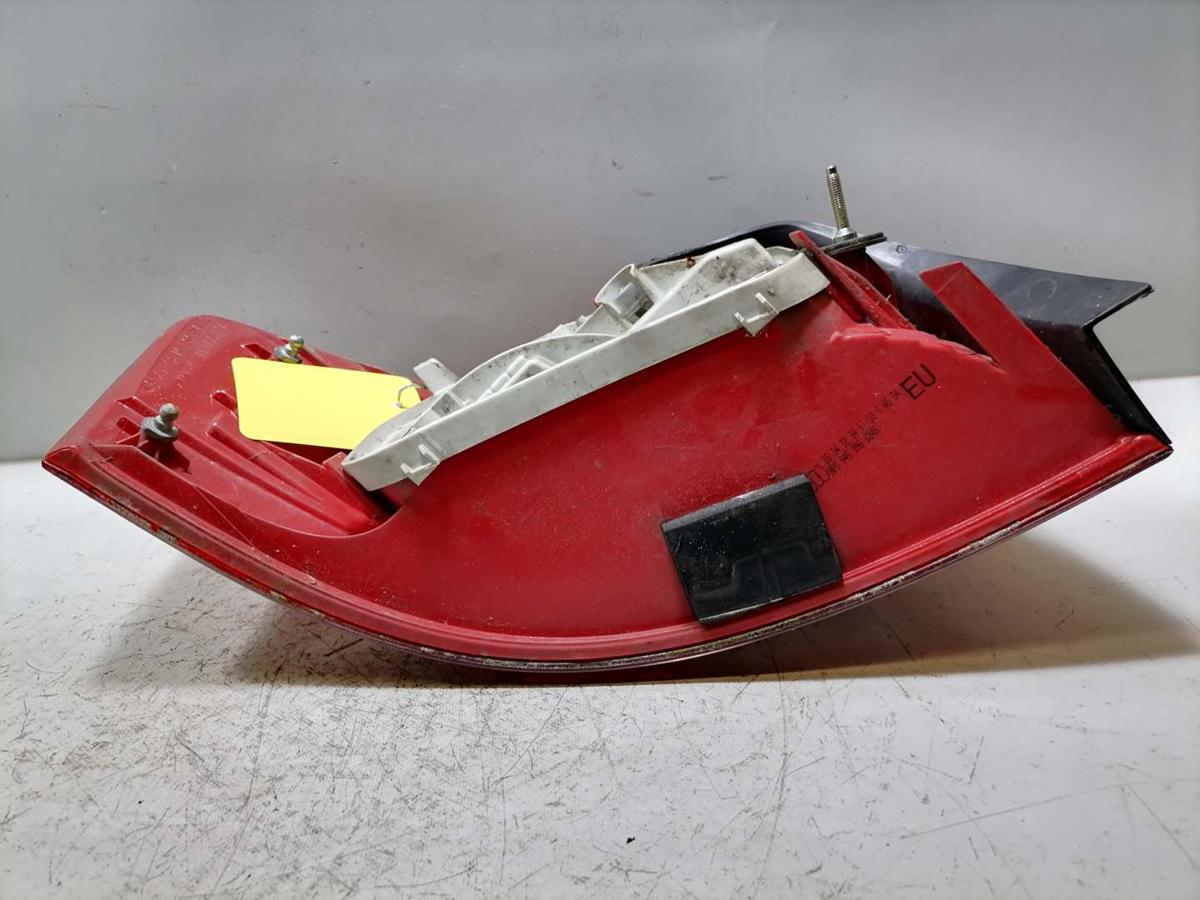 Audi A3 8P original R&uuml;cklicht R&uuml;ckleuchte Schlussleuchte rechts 3-T&uuml;rer Bj.2004